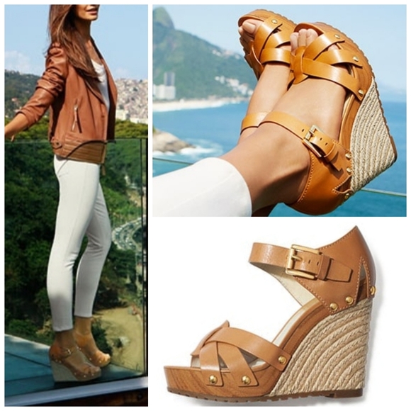Michael Kors Shoes - ❤️SALE🪁 MICHAEL KORS Somerly Espadrille Wedge